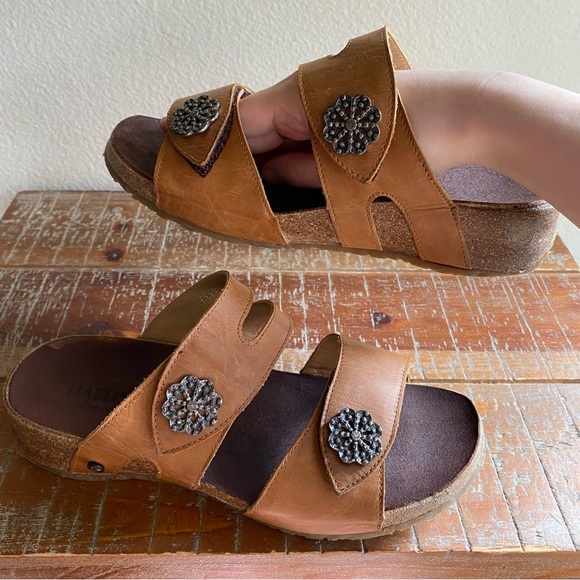 Haflinger Shoes - HAFLINGER boho leather sandals - tan Birkenstock style sandals